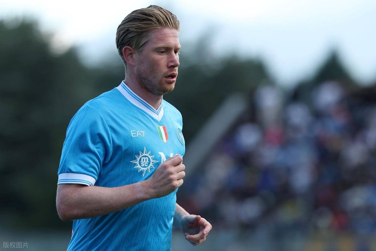 迪马利亚：我在考教练证，想执教罗萨里奥中央和博卡青年（迪马利亚：正考教练证，目标执教罗萨里奥中央与博卡青年）