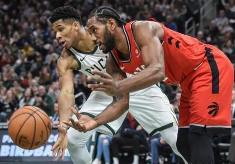 心念老东家！奥斯卡社媒晒照观看海港vs柔佛亚冠比赛（奥斯卡社媒晒照观海港vs柔佛亚冠，心系老东家）