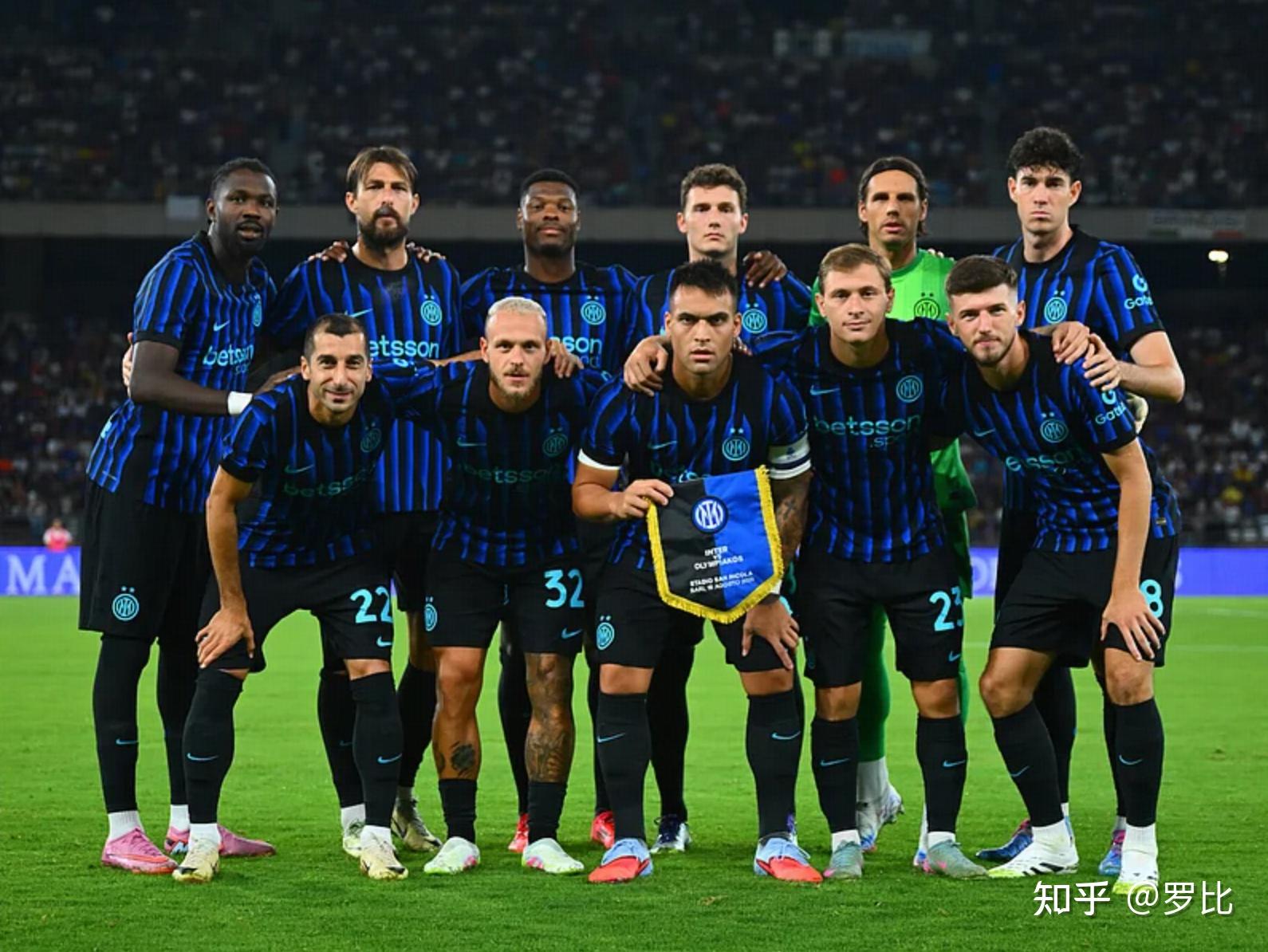 都体：英超三队想引进道格拉斯-路易斯，费内巴切也有意（都体：英超三队追逐道格拉斯-路易斯，费内巴切加入争夺）