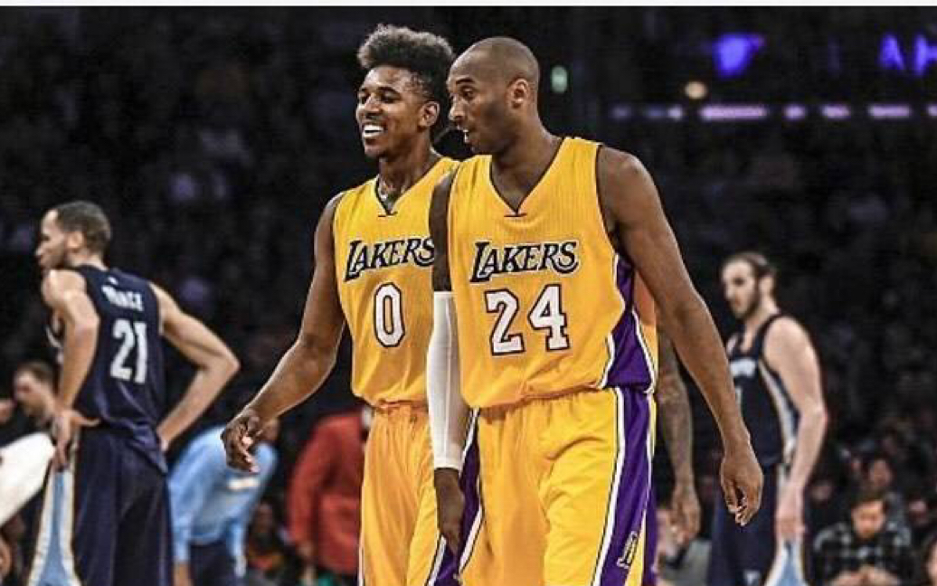 上座率低迷！韩媒：今天韩国对加纳的门票，还有4万张没售出（看台冷清？韩媒称今日韩国对阵加纳仍有4万张球票未售出）