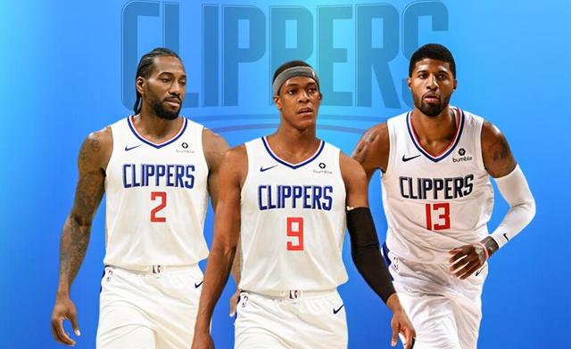 手感火热！内姆布哈德半场8中6轰17分（状态火爆！内姆布哈德半场8投6中砍下17分）