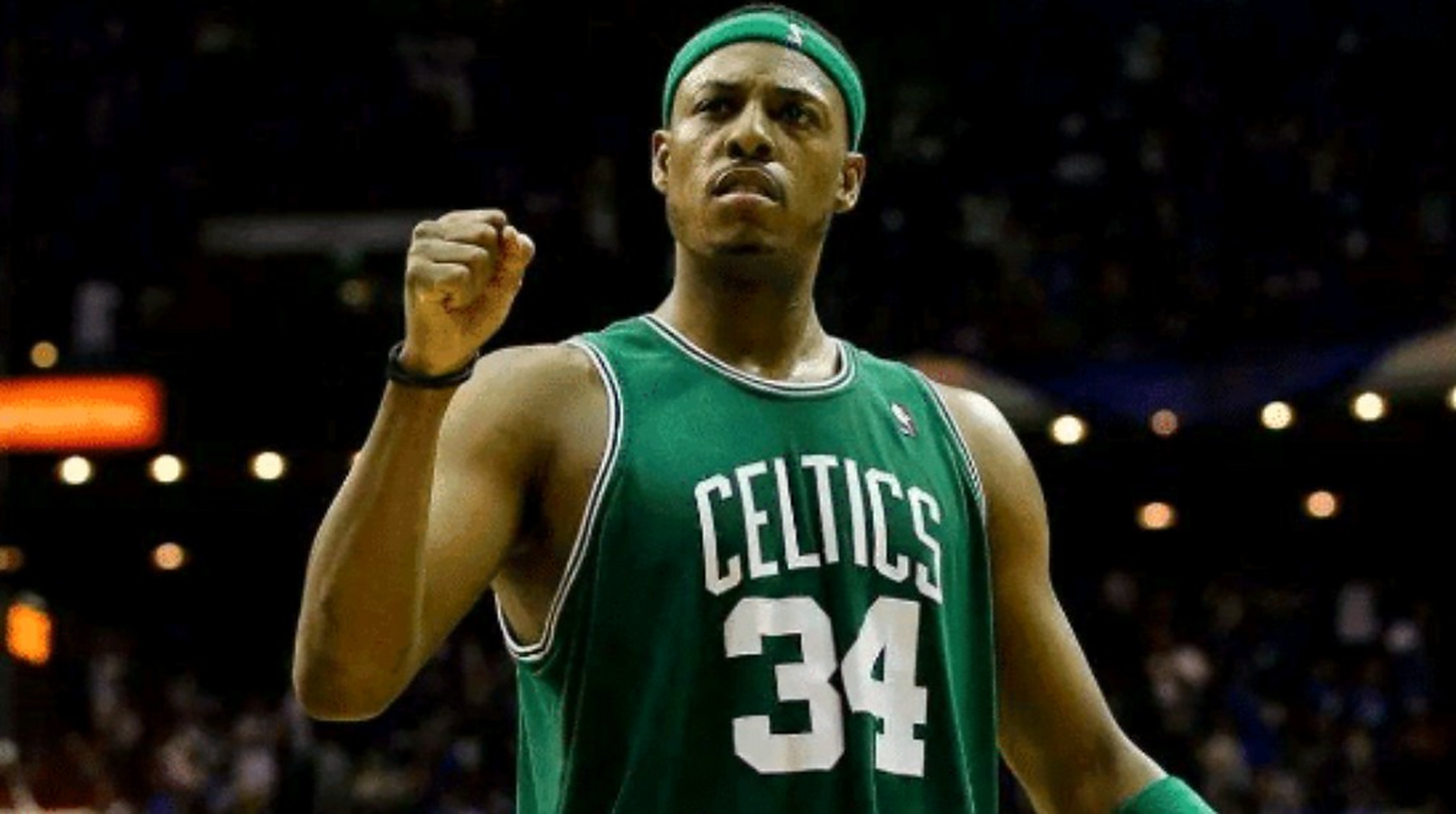 干哪去了？欧冠黄潜vs哥本哈根赛前播放欧联杯主题曲（搞错了？欧冠黄潜vs哥本哈根赛前误播欧联杯主题曲）