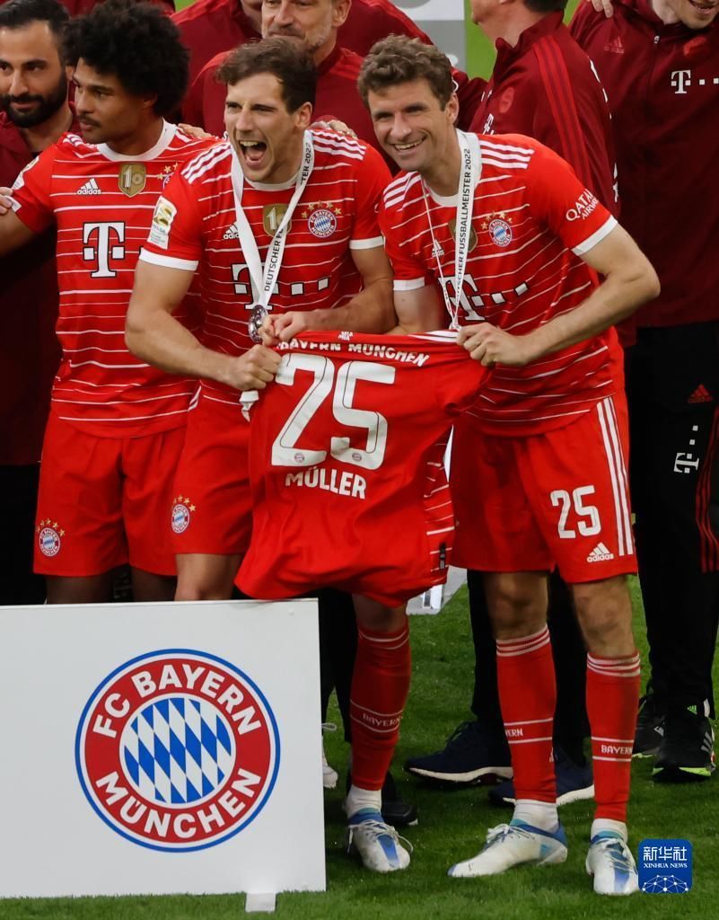 广东男篮在CBA杯赛中以94-80击败广州男篮，奎恩全场高效表现，贡献29分6篮板7助攻5抢断，助力球队取得首胜。（CBA杯：广东94-80力克广州，奎恩高效29分6板7助5断助队迎首胜）