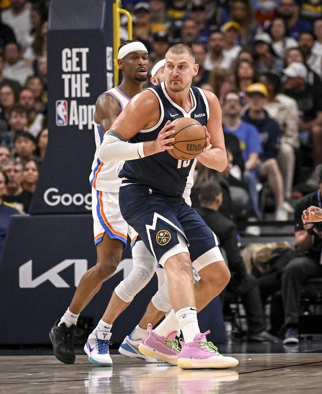 全运会丨排球——女子成年组小组赛：江苏队胜云南队（全运会女排成年组小组赛：江苏战胜云南）